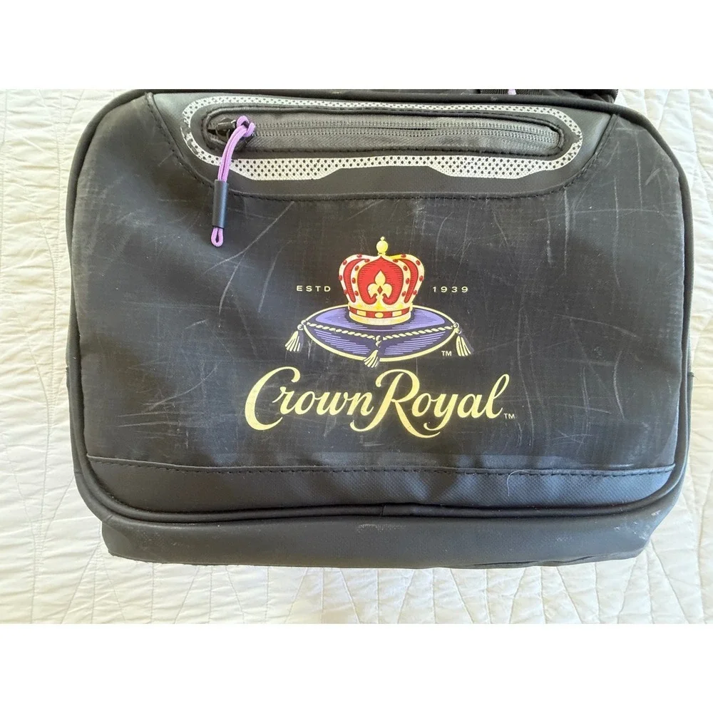 Crown Royal Cooler Bag Black Insulated Zip Close‎ Shoulder Strap